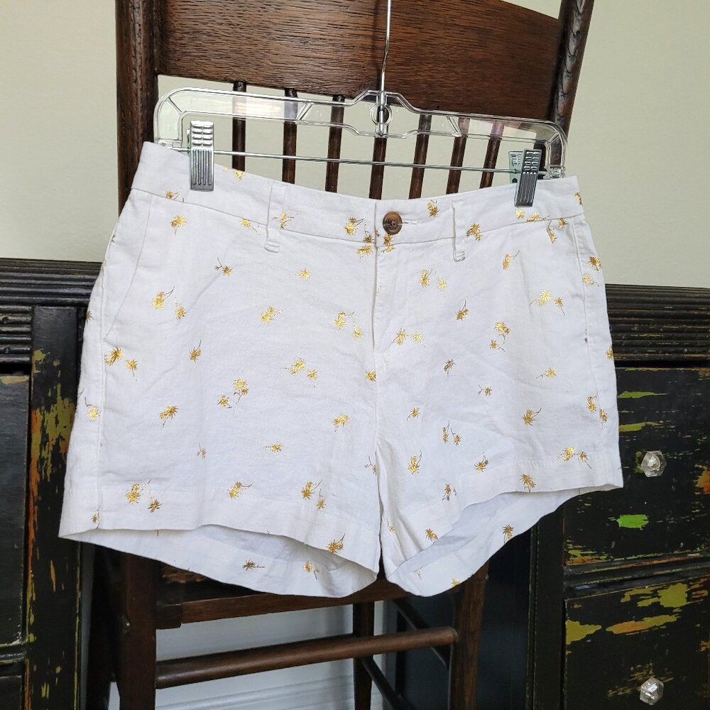 Old Navy Women’s Everyday Short Linen Blend White Gold Palm Tree